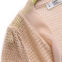 新瓏新夏韓版女裝G128015 粉色純色蕾絲開衫針織衫，演繹春日溫柔